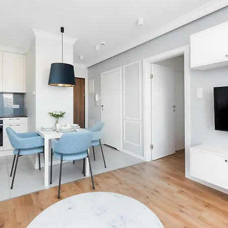 Riva Verona, Sun & Snow